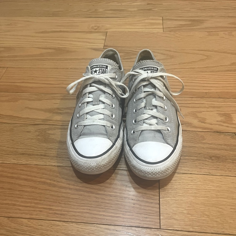 Women’s Light Grey Converse